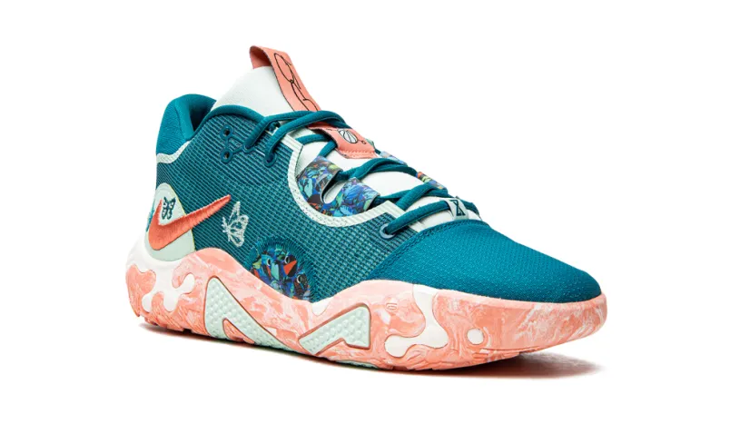 Nike Basketball PG 6 NRG 'Valentine's Day'